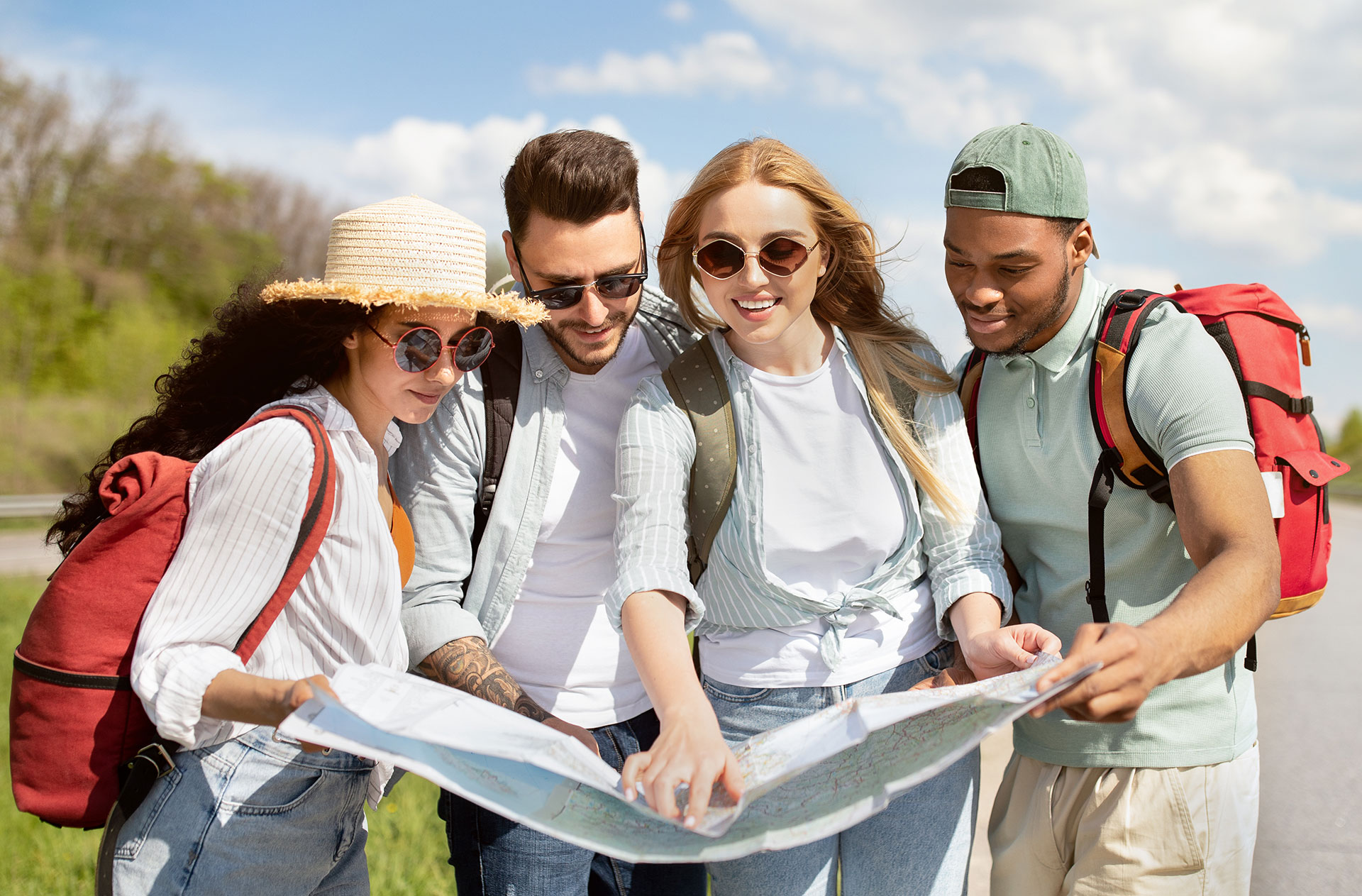 best travel agency in DDU Nagar